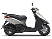 アクシス トリート XC125E/ライトグレーメタリックH（シルバー）