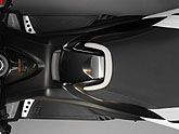 TMAX 10th Anniversary WHITEMAX/2009年11月10日より発売する。受注受付は2009年11月1日～2010年6月30日まで